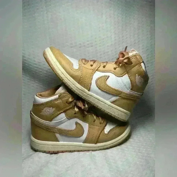 Air Jordan 1 Retro 9C OG High Praline - Picture 3 of 6